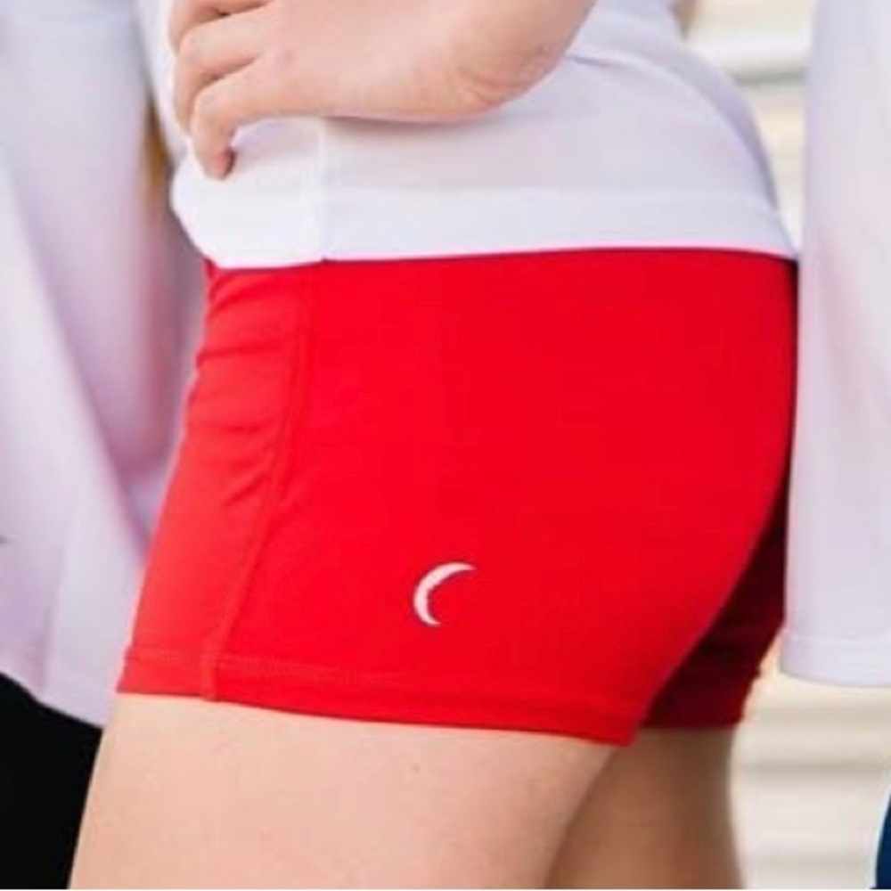 ZYIA girls shorts size 12/14 in new condition